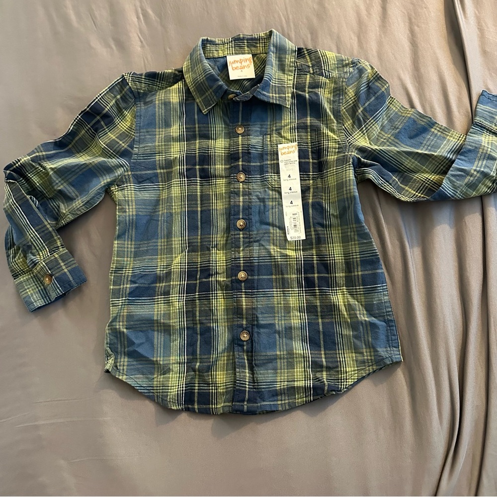 🟢 3/$15 NWT Boys Blue and Green Plaid Button Up